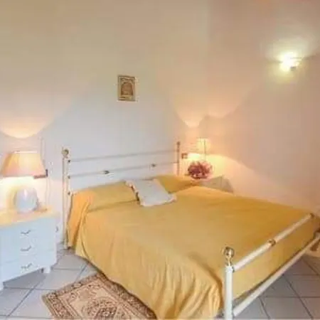 Villa Casa Vicolo Lugnano